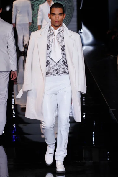 Look 52